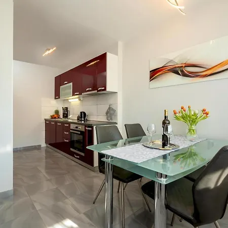 Libor Apartman Apartment
