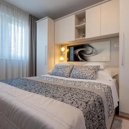 Apartment Libor Apartman *