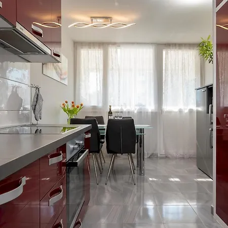 Libor Apartman Apartamento Split